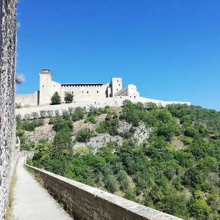 Posto Del Sole Alloggio per agriturismo *